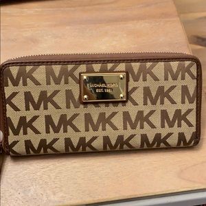 Michael Kors wallet